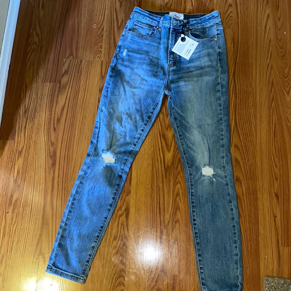 High waisted skinny jeans